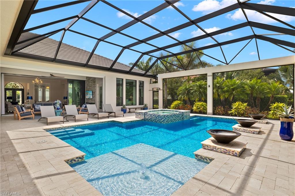 TWIN EAGLES - Residential