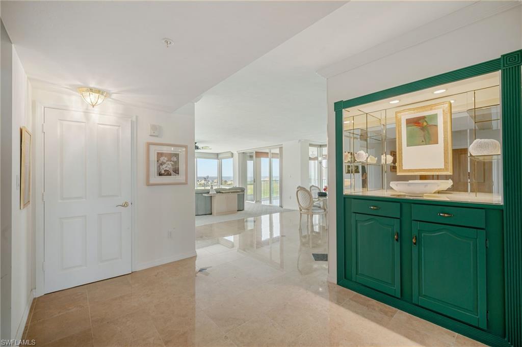 CLARIDGE - Residential