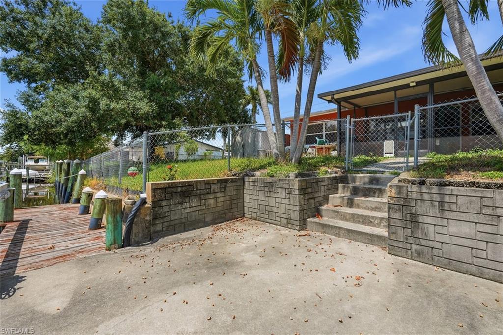 NORTH FORT MYERS - Residential
