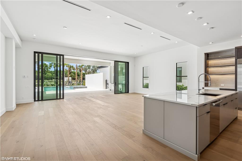 MESSINA AT MIROMAR LAKES - Residential
