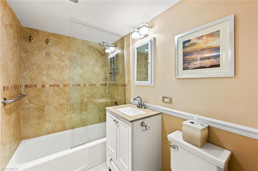 VANDERBILT TOWERS - Residential Lease