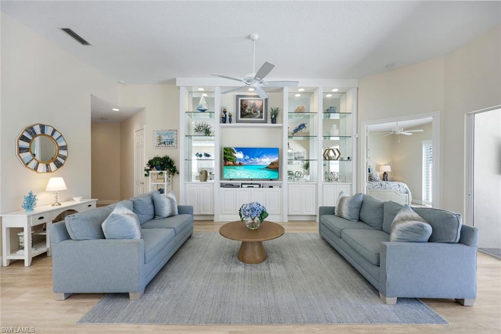 ISLAND WALK - Residential Lease