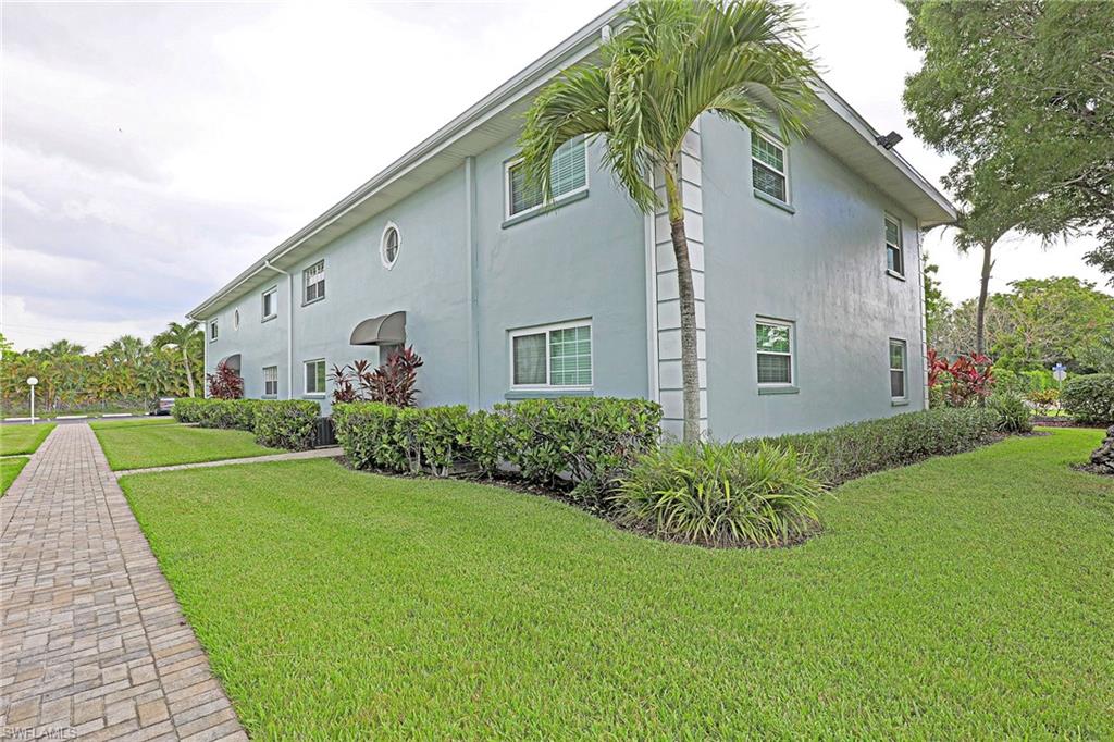 PALMS AT WATERS EDGE - Residential Lease