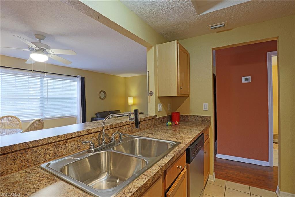 PALMS AT WATERS EDGE - Residential Lease