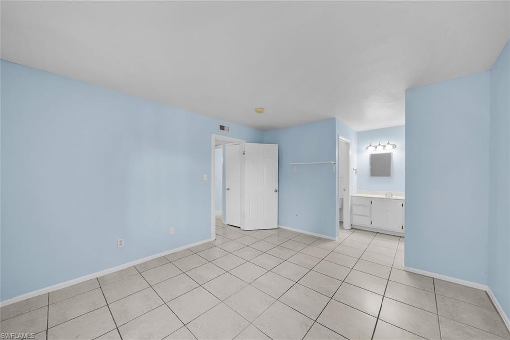 VILLAGE CREEK - Residential Lease
