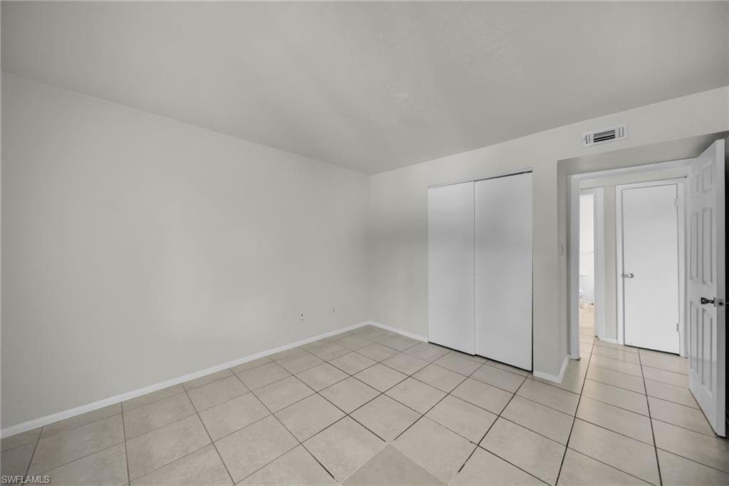 VILLAGE CREEK - Residential Lease