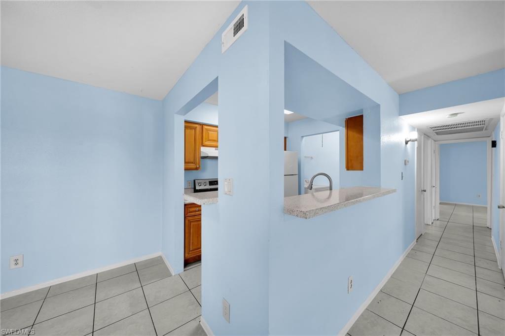 VILLAGE CREEK - Residential Lease