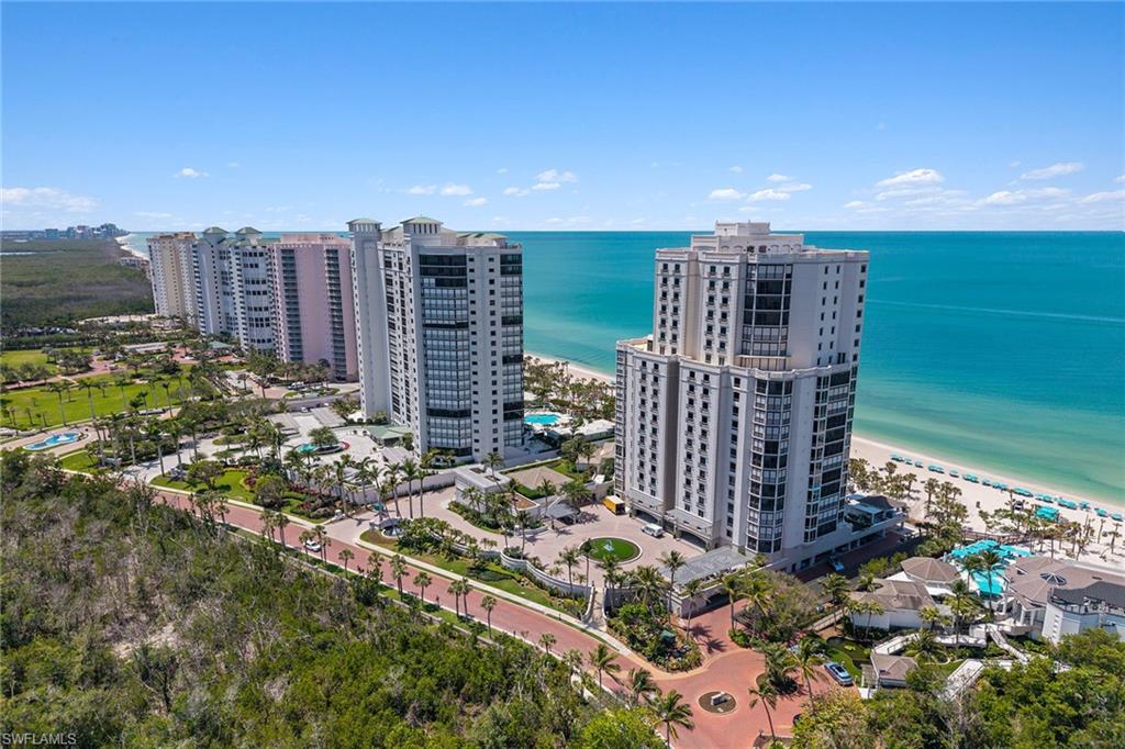 WINDSOR AT BAY COLONY - Residential