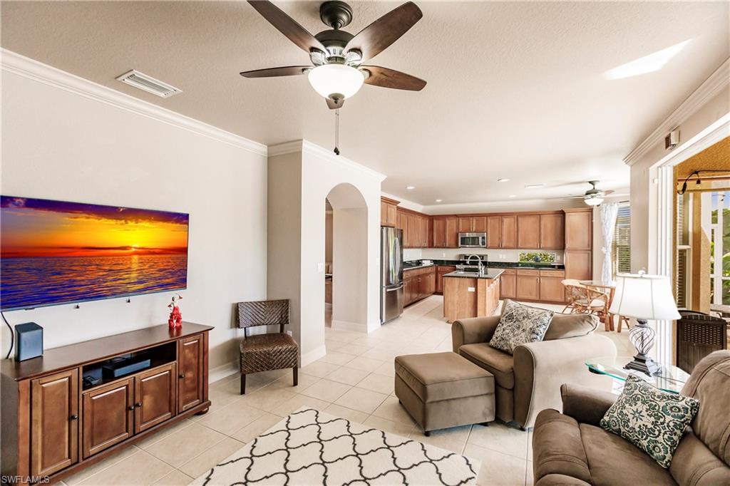 BELLA VIDA - Residential Lease