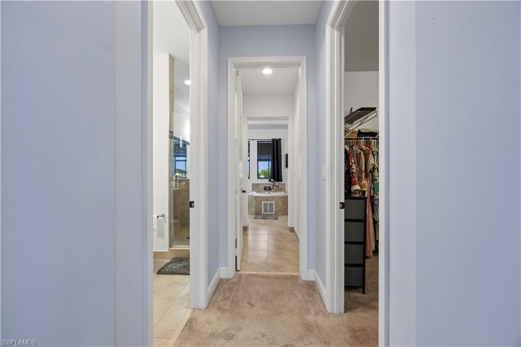 MAPLE RIDGE - Residential