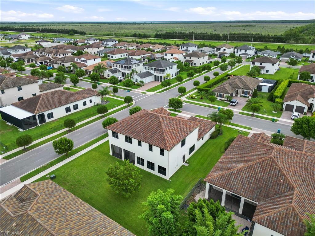 MAPLE RIDGE - Residential