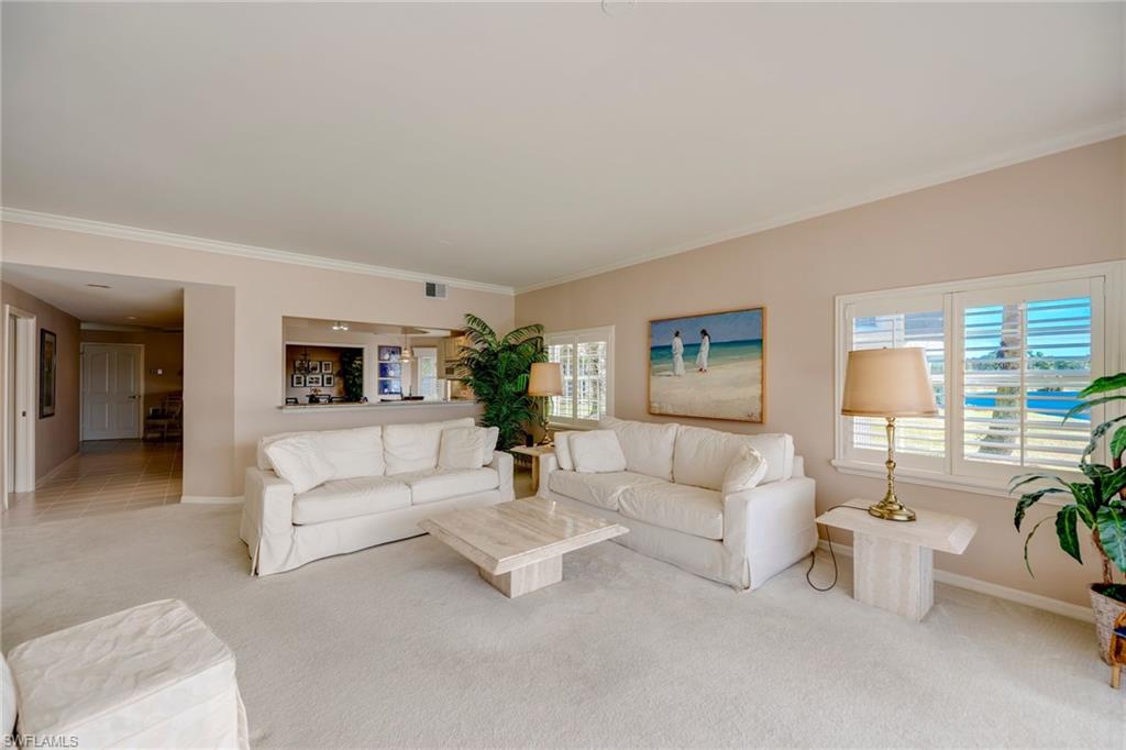 SPINNAKER POINTE - Residential