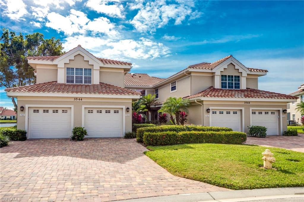 SPINNAKER POINTE - Residential