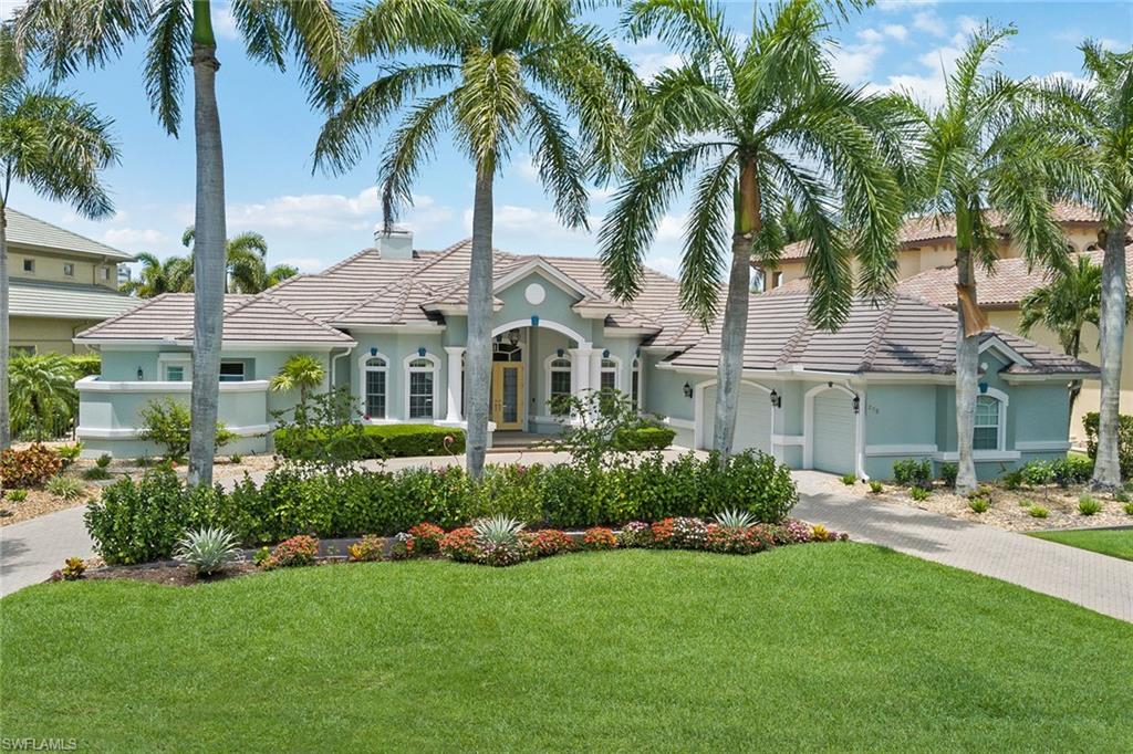 MOORINGS - Residential