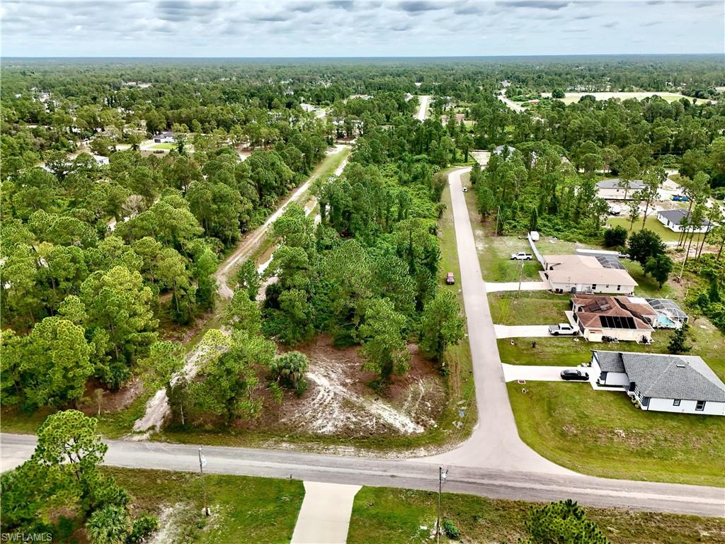LEHIGH ACRES - Land