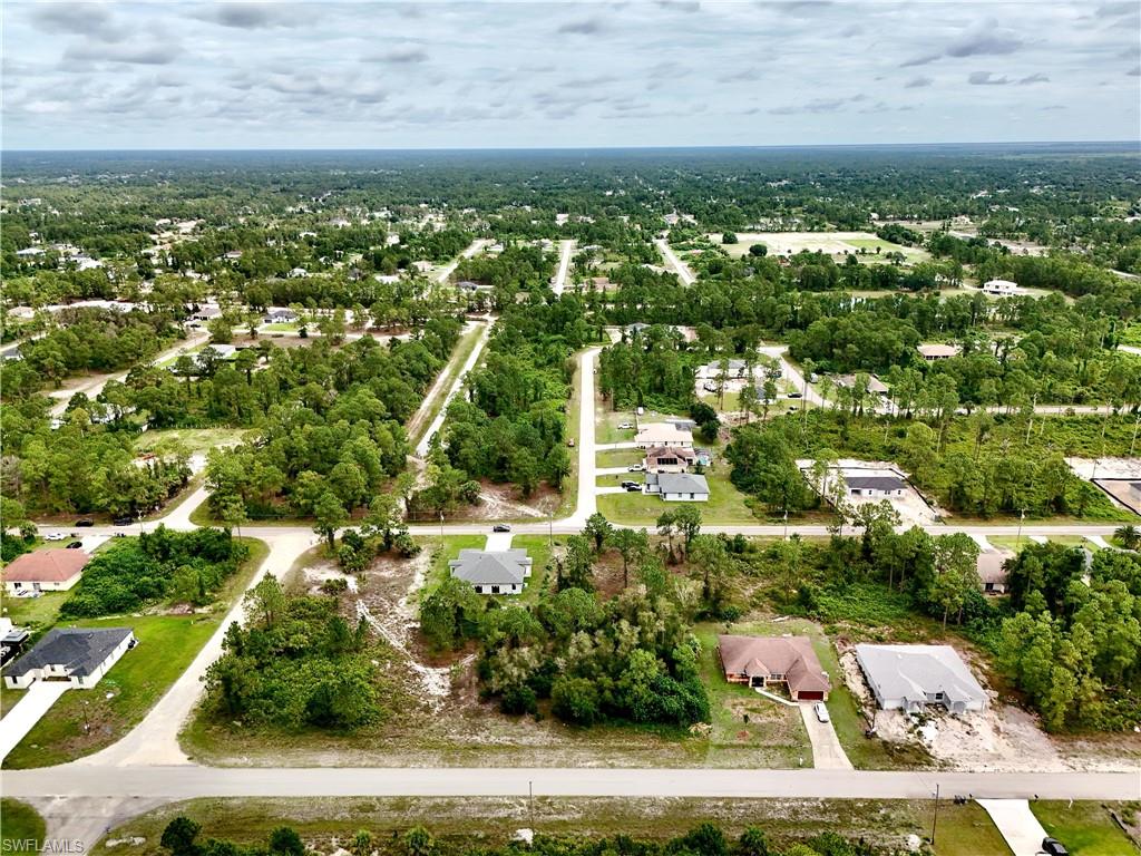 LEHIGH ACRES - Land