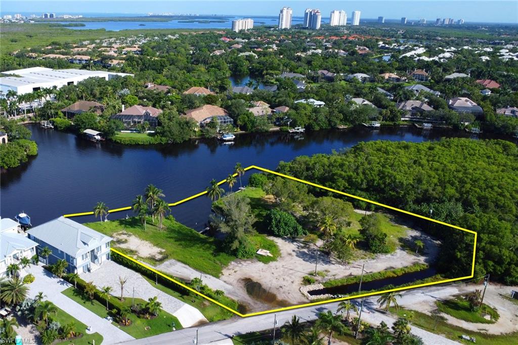 BONITA SPRINGS - Land