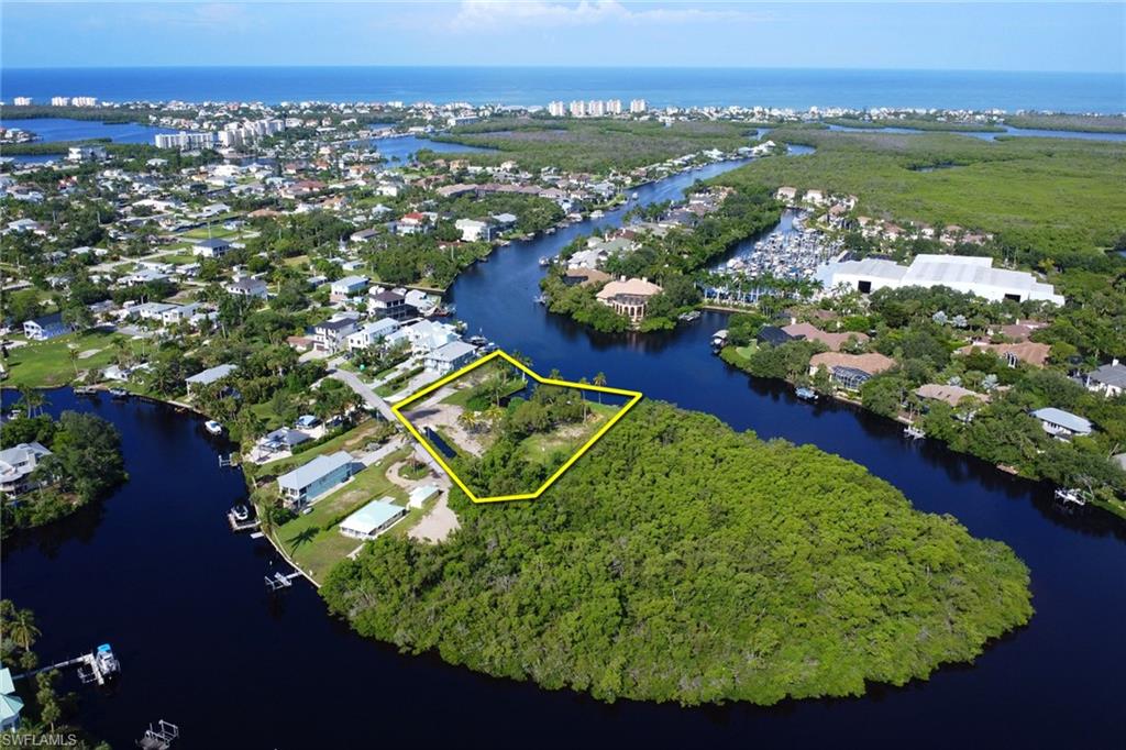 BONITA SPRINGS - Land