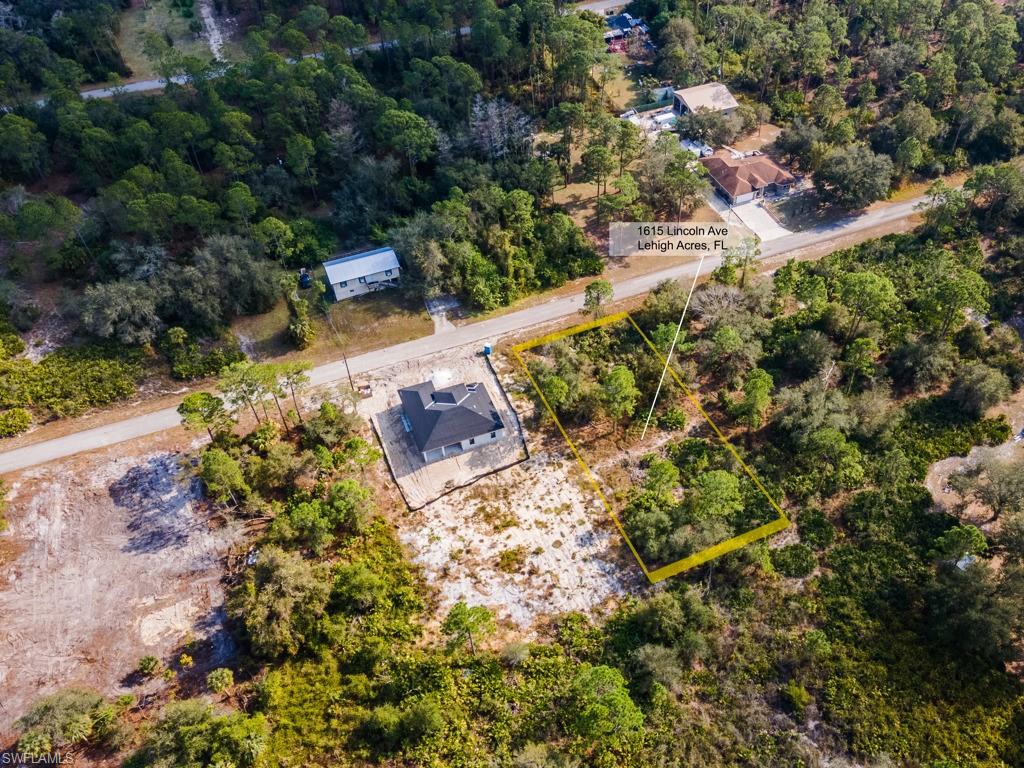 LEHIGH ACRES - Land