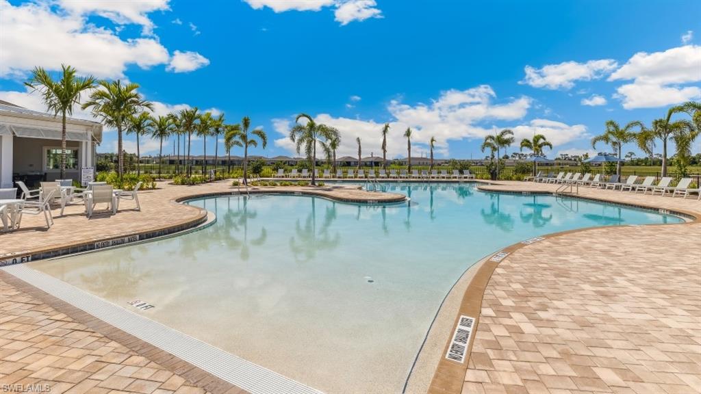 CORAL BAY - Residential