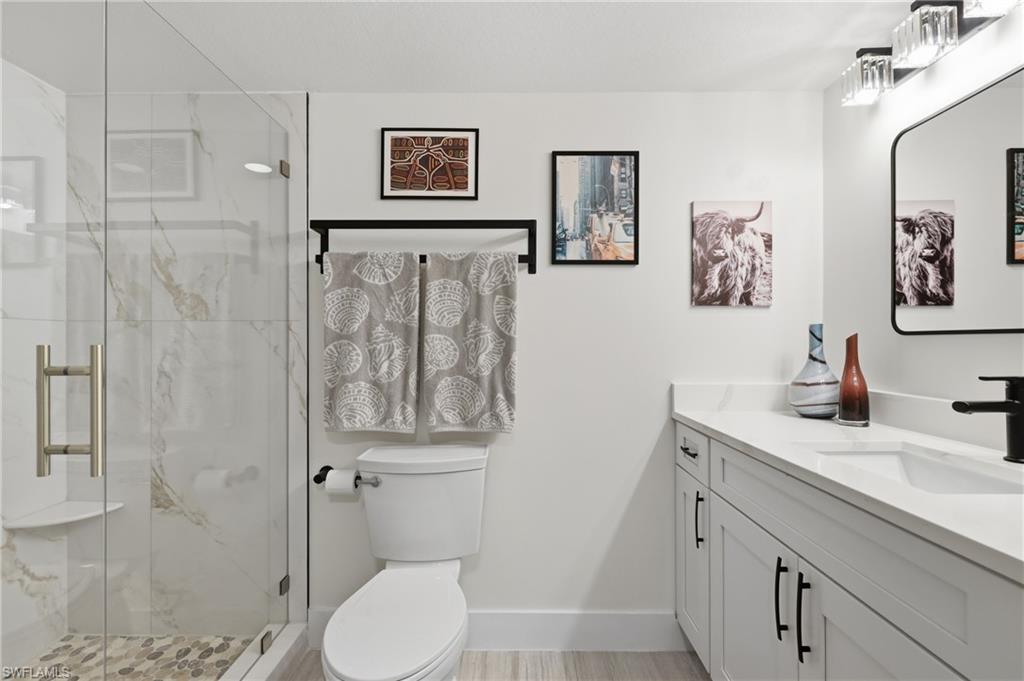 WATERGATE CONDO - Residential