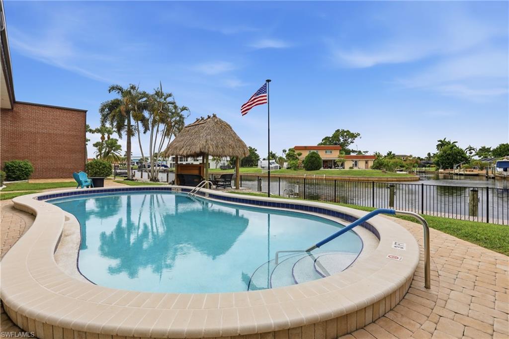 WATERGATE CONDO - Residential