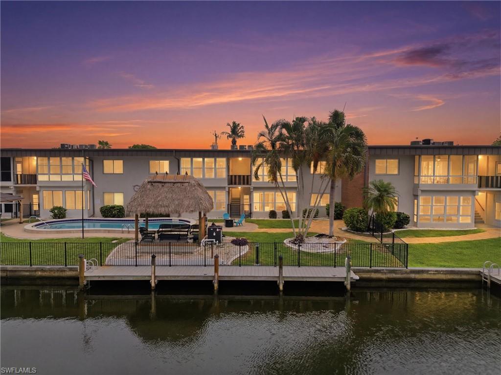 WATERGATE CONDO - Residential