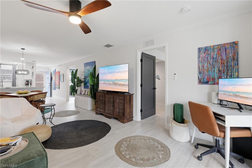 WATERGATE CONDO - Residential