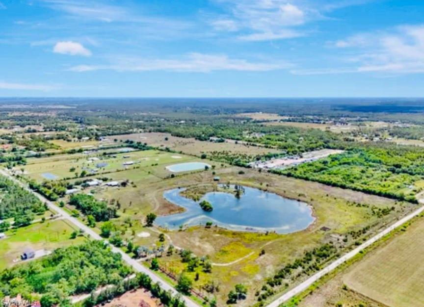 ACREAGE - Land