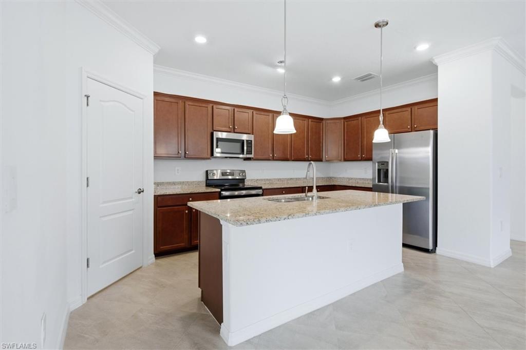 PORTICO - Residential