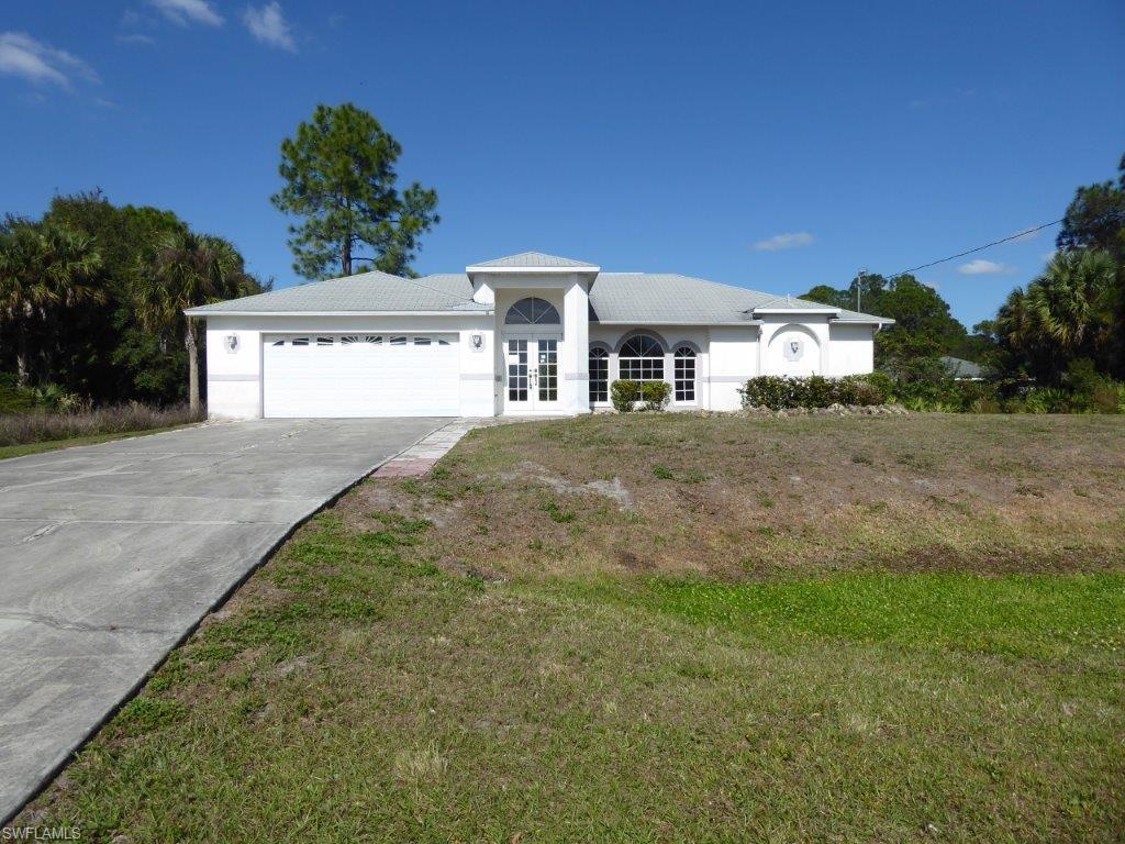 REDUCED!  SINGLE FAMILY HOME IN THE BUCKINGHAM AREA OF FORT MYERS.  OFFERING 3 BEDROOMS, 2 BATHROOMS. LANAI AND 2 CAR GARAGE.  THE HOME HAS FRESH INTERIOR PAINT AND IS OPEN AND BRIGHT. THIS IS A FREDDIE MAC/HOMESTEPS FORECLOSURE SOLD IN AS-IS CONDITION WITH THE RIGHT TO INSPECT. PLEASE PROVIDE PROOF OF FUNDS OR PRE APPROVAL LETTER. Use AS-IS FARBAR CONTRACT FOR OFFERS. THIS IS NOT A SHORT SALE!