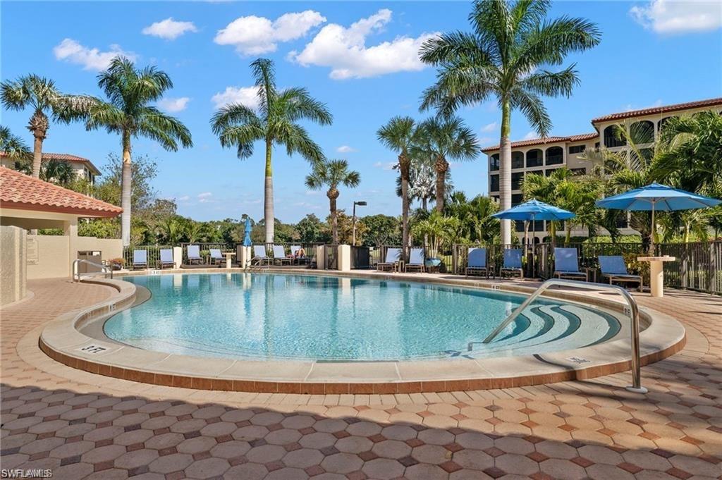 CHATEAUMERE - Residential Lease