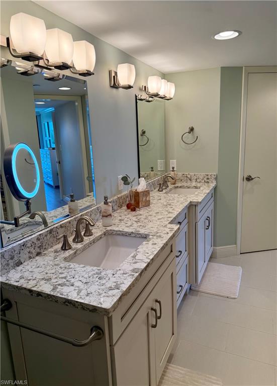CHATEAUMERE - Residential Lease