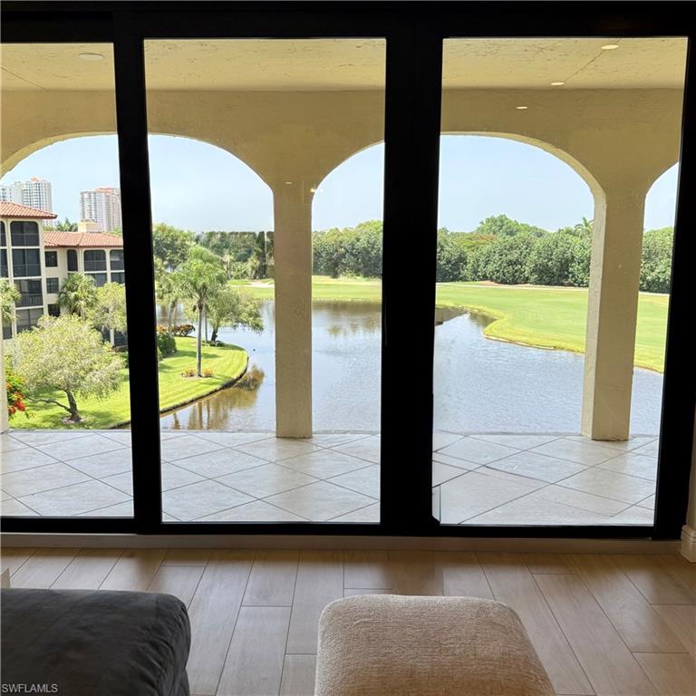 CHATEAUMERE - Residential Lease