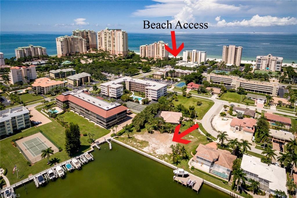 MARCO BEACH - Land