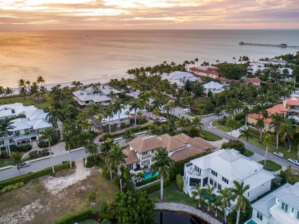 AQUALANE SHORES - Residential