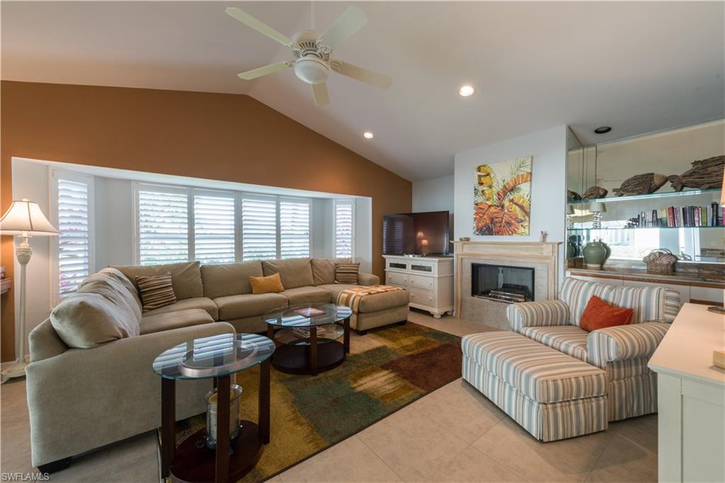 KELLY GREENS - Residential