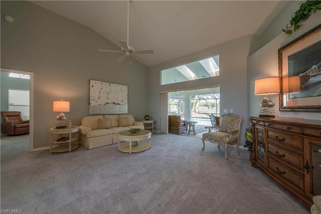 KELLY GREENS - Residential