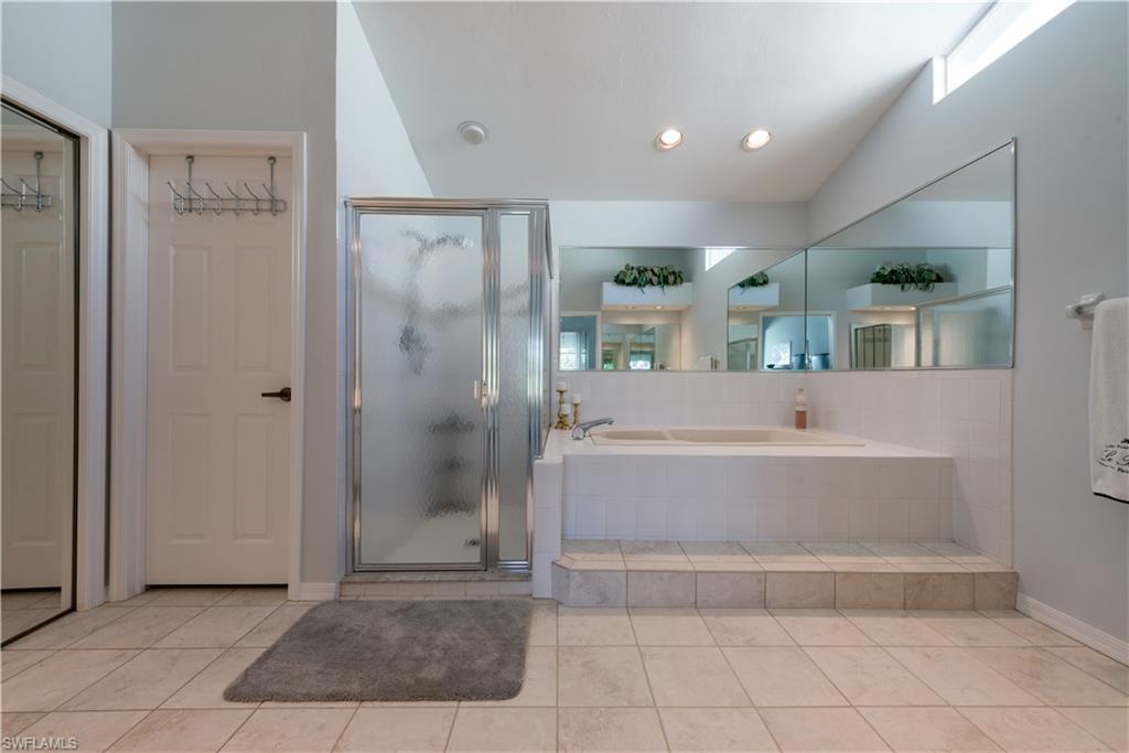 KELLY GREENS - Residential
