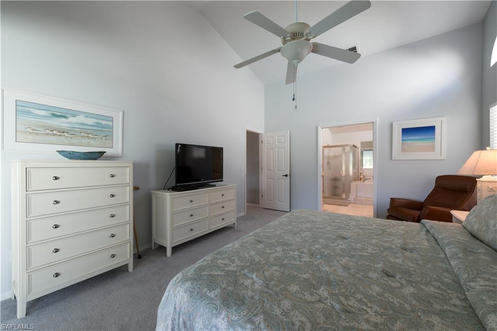 KELLY GREENS - Residential