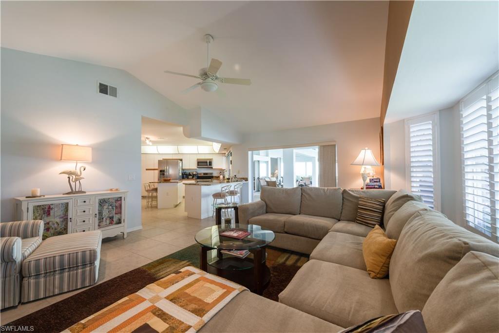 KELLY GREENS - Residential