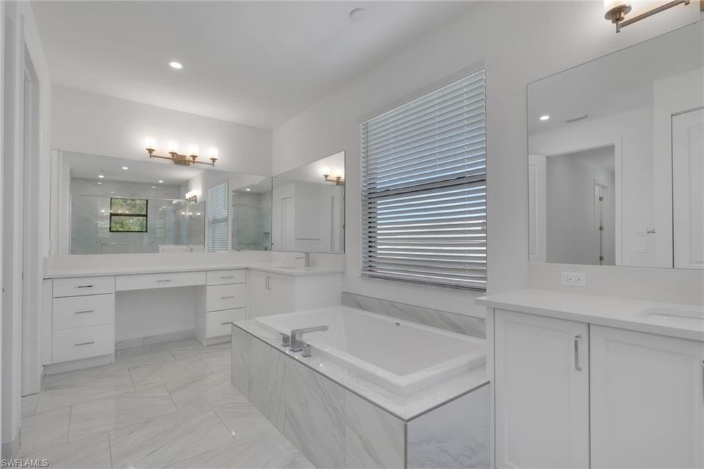 RIVERCREEK IN ESTERO - Residential