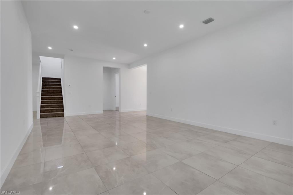RIVERCREEK IN ESTERO - Residential