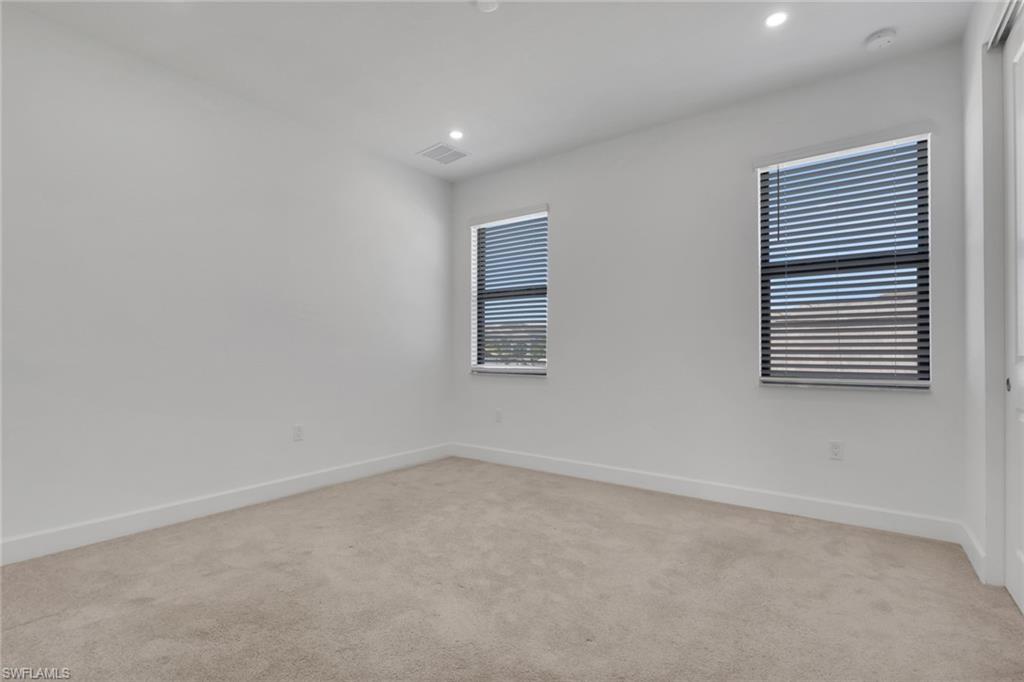 RIVERCREEK IN ESTERO - Residential