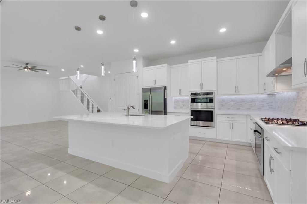 RIVERCREEK IN ESTERO - Residential