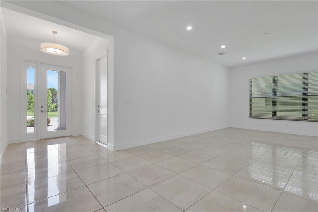 RIVERCREEK IN ESTERO - Residential
