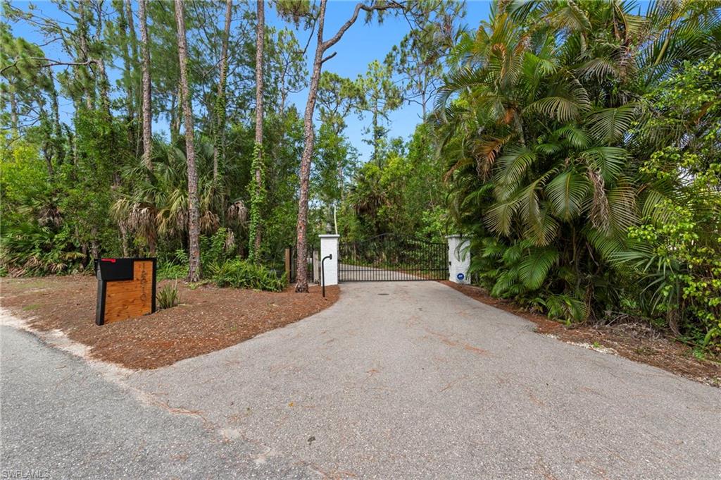 CRYSTAL ACRES UNRECORDED SUBDIVISION - Residential