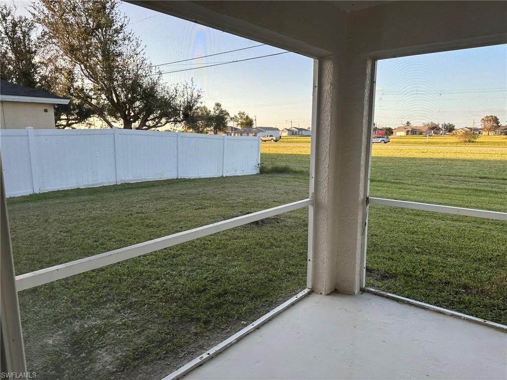 CAPE CORAL - Residential Lease