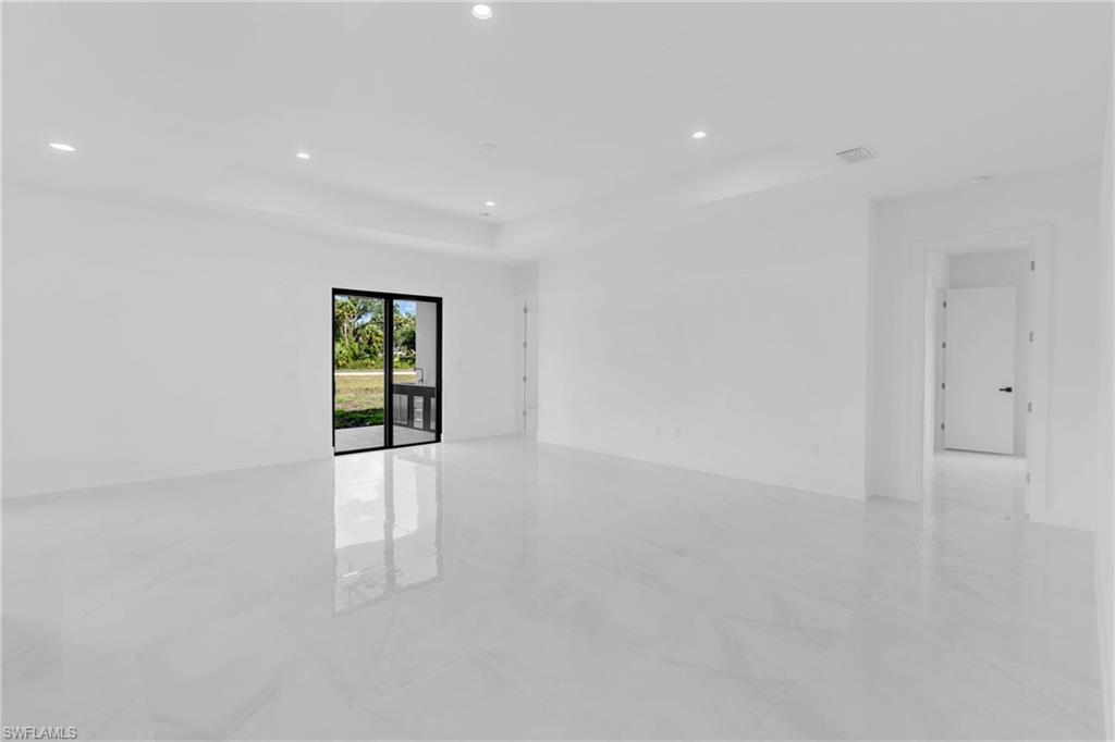 PORT LABELLE - Residential