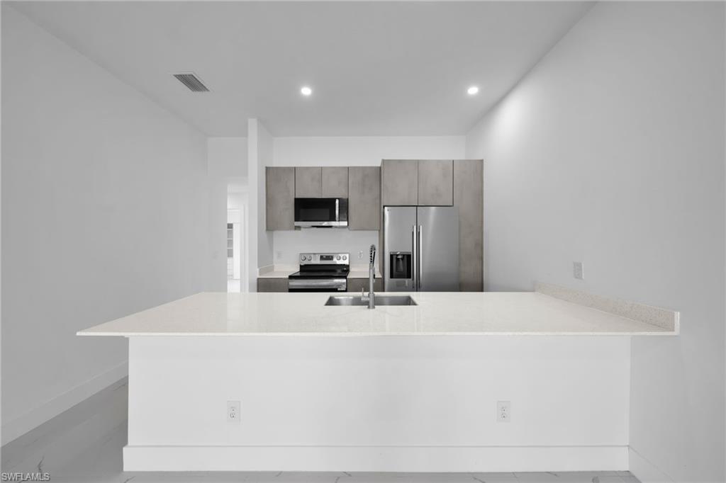 LEHIGH ACRES - Residential Lease
